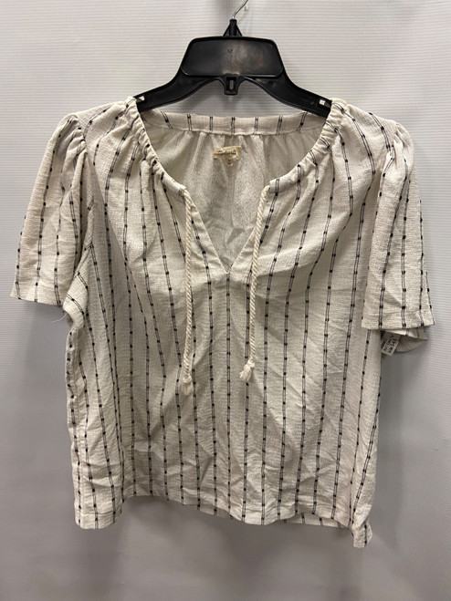 Vist Large View of Product Image Which is Used Madewell Short Sleeve Top S-4/6