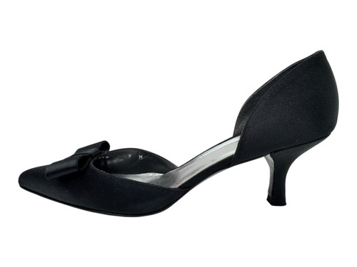 Vist Large View of Product Image Which is Used Stuart Weitzman Low Heels 9