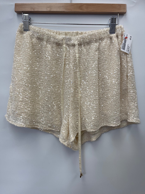 Vist Large View of Product Image Which is Used Flora Bea Shorts 4-27