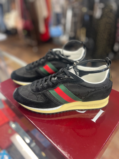 Vist Large View of Product Image Which is Used Gucci Casual Shoes 6.5