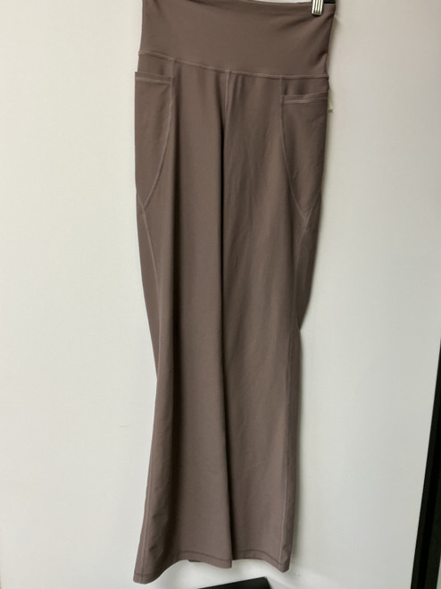 Vist Large View of Product Image Which is Used Old Navy Active Leggings S 4-6/27-28