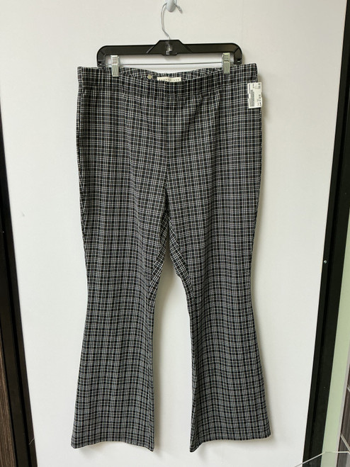 Vist Large View of Product Image Which is Used Unbranded Casual Pant 1X 18/34
