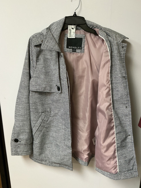 Vist Large View of Product Image Which is Used Novelti Short Light Jacket L-12/14