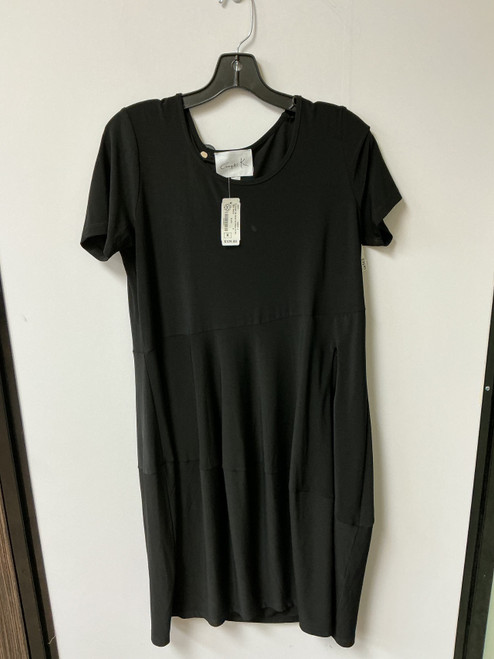 Vist Large View of Product Image Which is Used Unbranded Short Dress B M-8/10