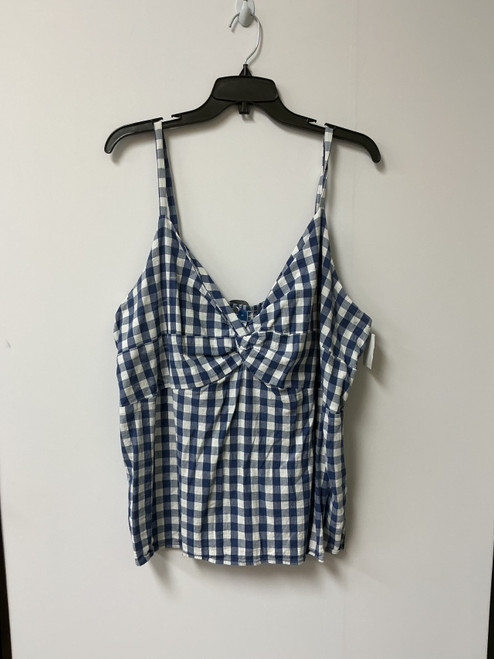 Vist Large View of Product Image Which is Used Old Navy Tank Top 2X-20