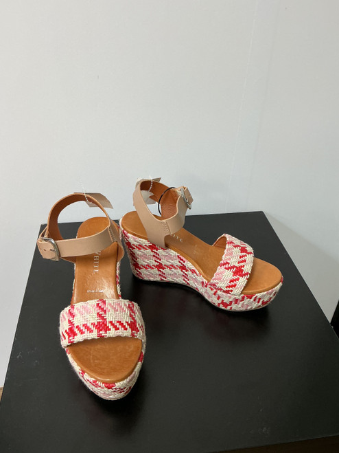 Vist Large View of Product Image Which is Used Ron White Wedge Sandals 6