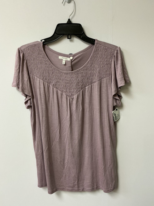 Vist Large View of Product Image Which is Used Maurices Short Sleeve Top M-8/10