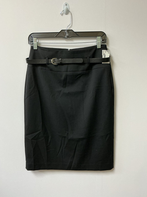 Vist Large View of Product Image Which is Used Le Chateau Short Skirt 6-28