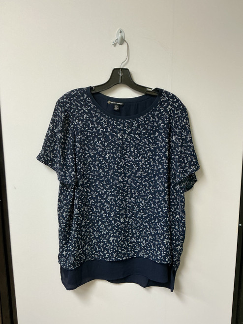 Vist Large View of Product Image Which is Used Hillary Radley Short Sleeve Top XL-16