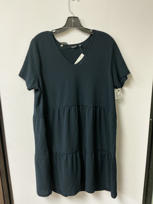 Vist Large View of Product Image Which is Used Reitmans Short Dress B XXL-20
