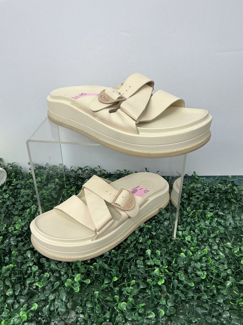Vist Large View of Product Image Which is Used Chaco Wedge Sandals 11