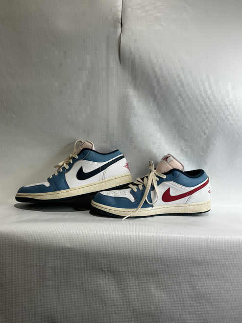Vist Large View of Product Image Which is Used Nike Mens Athletic Shoes 9.5