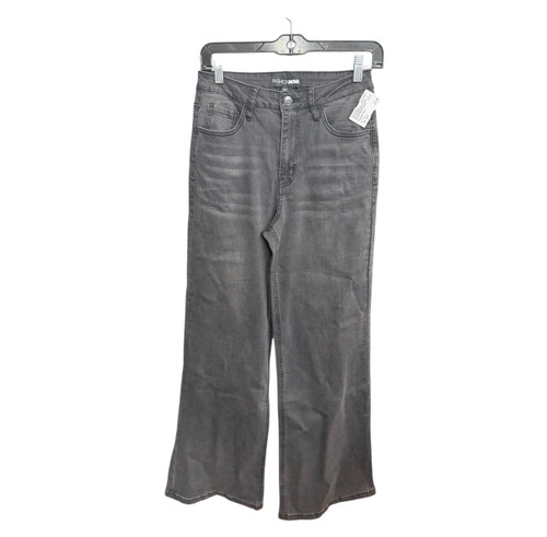 Vist Large View of Product Image Which is Used Fashion Nova Denim 4-27