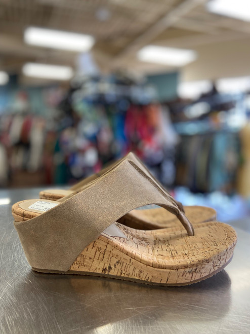 Vist Large View of Product Image Which is Used Donald J Pliner Wedge Sandals 7.5