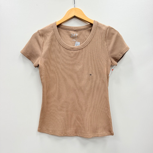 Vist Large View of Product Image Which is Used Maurices Short Sleeve Top M-8/10