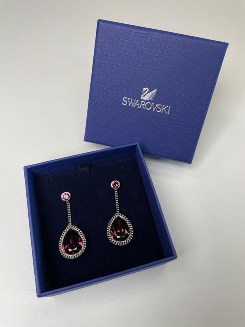 Vist Large View of Product Image Which is Used Swarovski Earrings