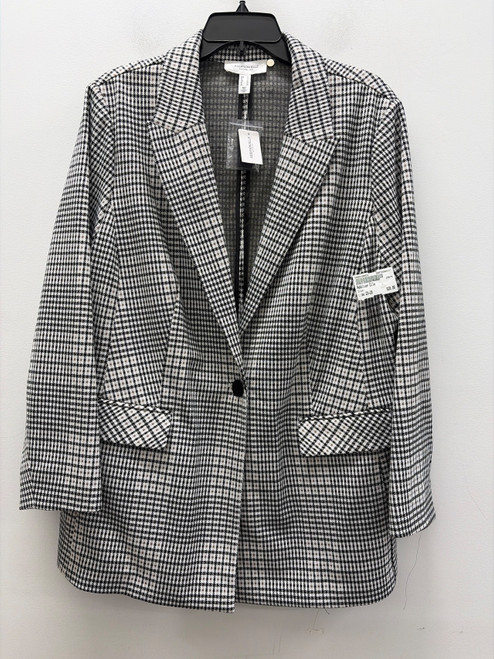 Vist Large View of Product Image Which is Used NWT Black and White Houndstooth Addition Elle Blazer 2X-20