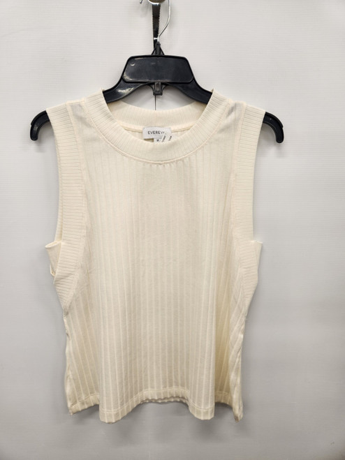 Vist Large View of Product Image Which is Used Unbranded Sleeveless Top M-8/10