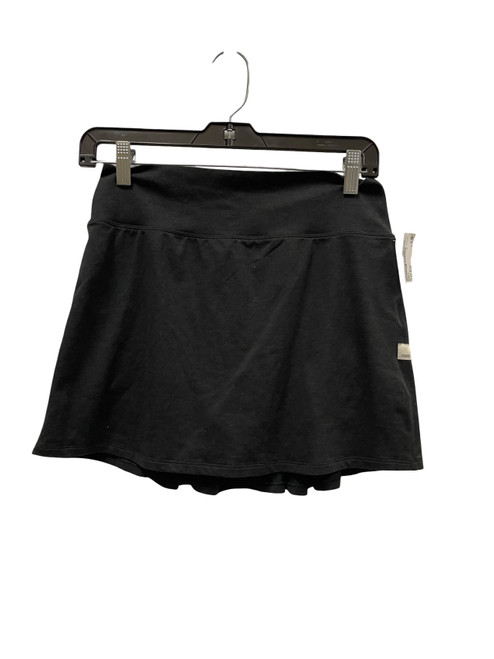 Vist Large View of Product Image Which is Used Vuori Active Skirt 4-27