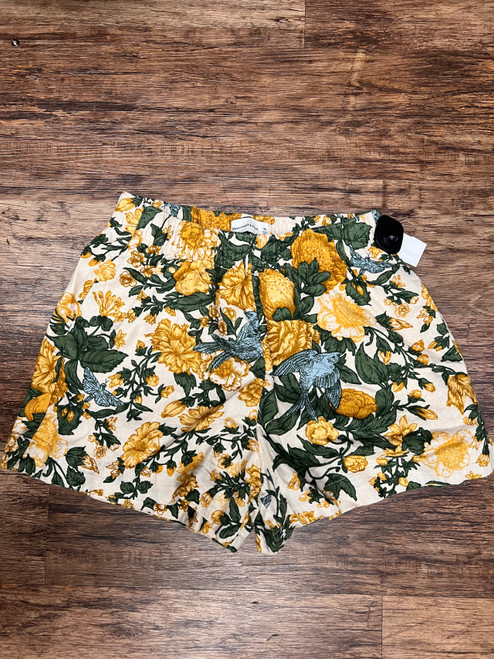 Vist Large View of Product Image Which is Used Abercrombie and Finch Shorts M 8-10/28-30