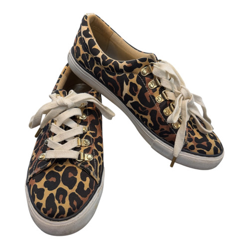 Vist Large View of Product Image Which is  Lilly Pulitzer Casual Shoes 8.5