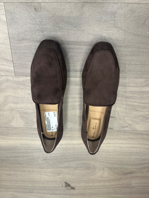 Vist Large View of Product Image Which is Used Me Too Flats 7.5