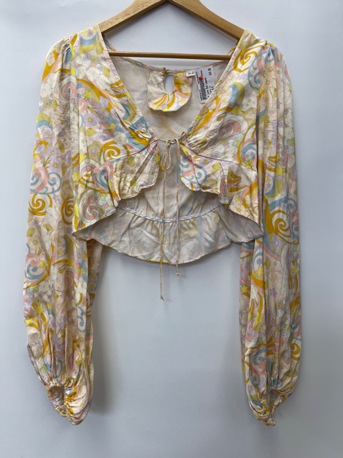 Vist Large View of Product Image Which is Used For Love And Lemons Long Sleeve Top S-4/6
