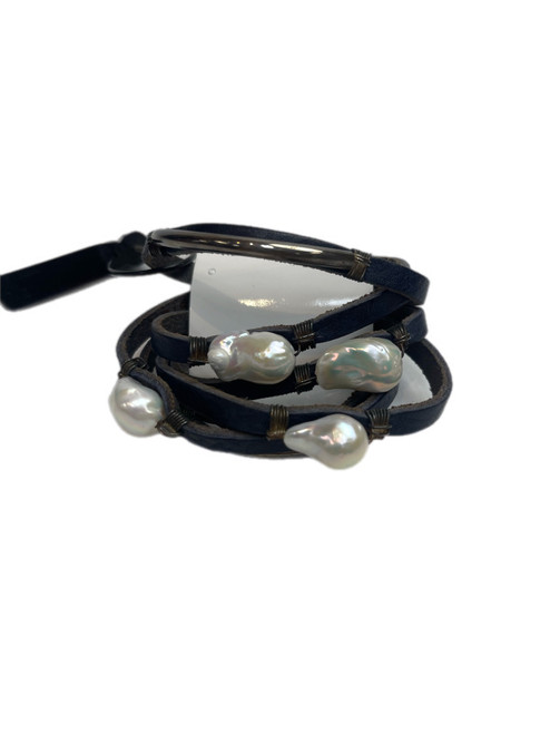 Vist Large View of Product Image Which is Used Unbranded Bracelet