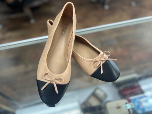Vist Large View of Product Image Which is Used J. Crew Flats 8