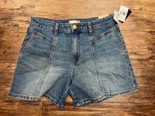 Vist Large View of Product Image Which is Used Kut From The Kloth Shorts 10-30