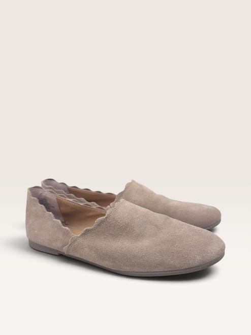 Vist Large View of Product Image Which is Used Lucky Brand Flats 9