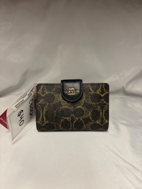 Vist Large View of Product Image Which is Used Coach Leather Wallet