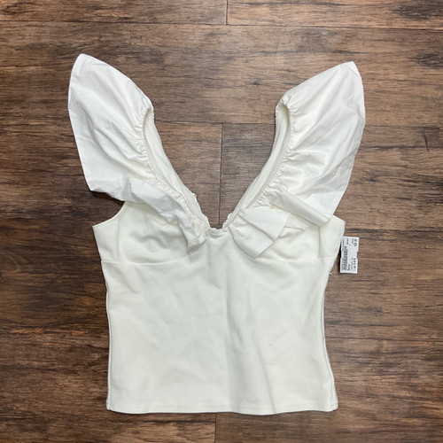 Vist Large View of Product Image Which is Used Dolan Sleeveless Top S-4/6