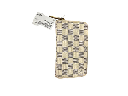 Vist Large View of Product Image Which is Used Louis Vuitton Wallet