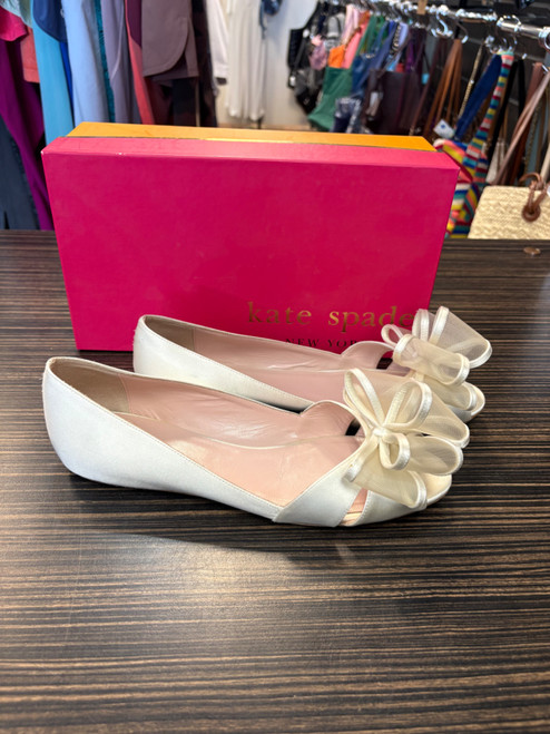 Vist Large View of Product Image Which is Used Kate Spade New York Flats 8.5