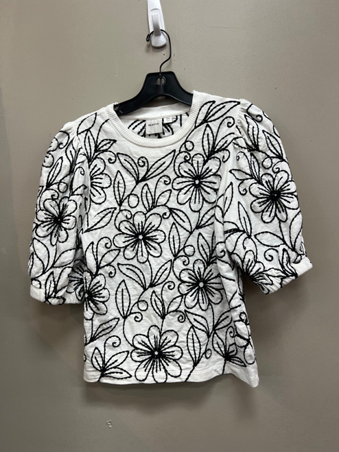 Vist Large View of Product Image Which is Used Maeve Short Sleeve Top XS-0/2