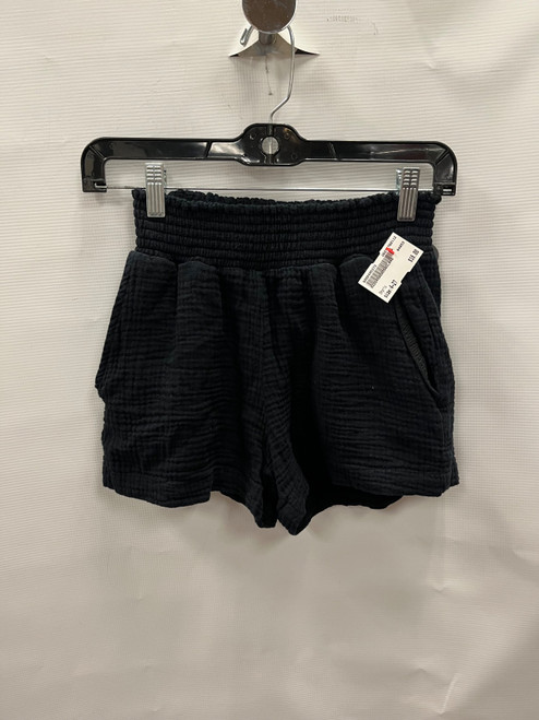 Vist Large View of Product Image Which is Used Unbranded Shorts 4-27