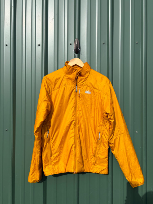 Vist Large View of Product Image Which is Used Rei Short Heavy Coat S-4/6