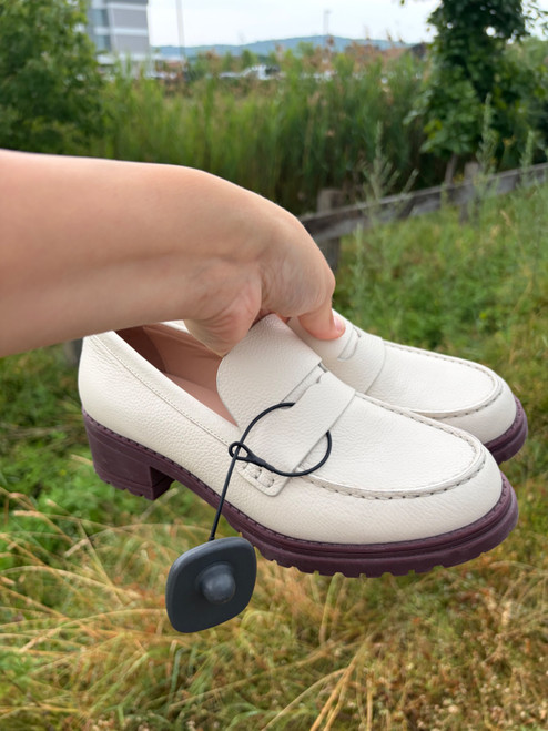 Vist Large View of Product Image Which is Used Cole Haan Clogs 7