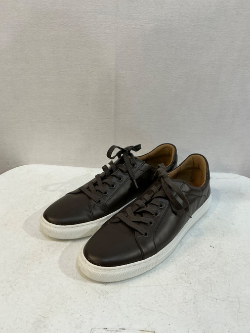 Vist Large View of Product Image Which is Used Banana Republic Mens Casual Shoes 10