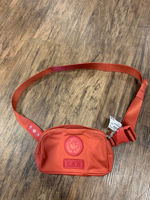 Vist Large View of Product Image Which is Used Lululemon Athletica Small Handbag