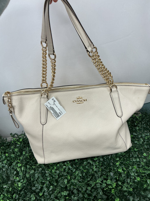 Vist Large View of Product Image Which is Used Coach Xlarge Leather Handbag
