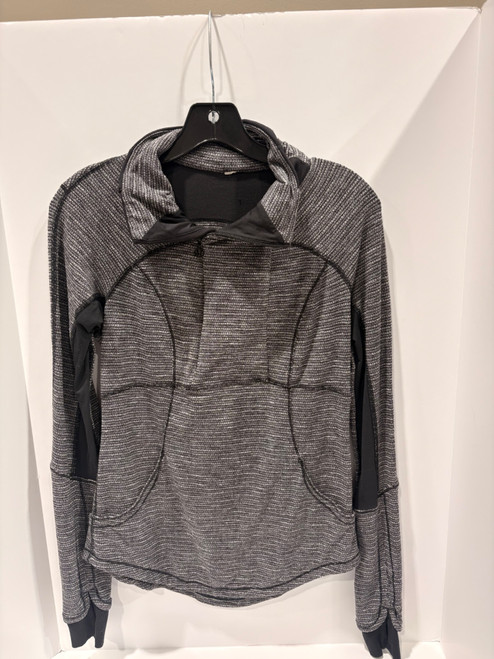Vist Large View of Product Image Which is Used Lululemon Athletica Active Long Sleeve S-4/6