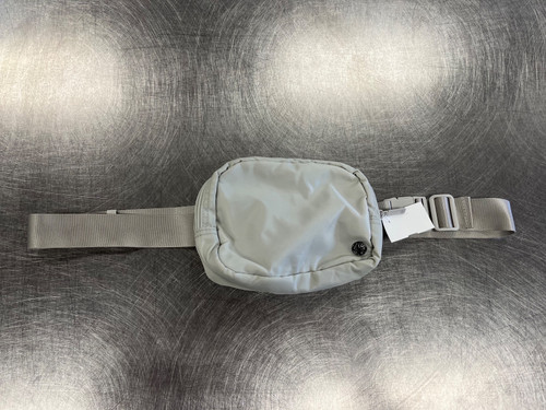 Vist Large View of Product Image Which is Used Gaiam Small Handbag