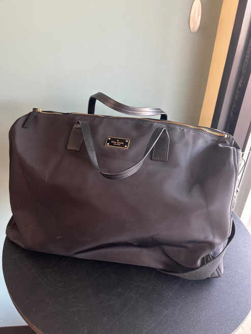 Vist Large View of Product Image Which is Used Kate Spade New York Xlarge Handbag