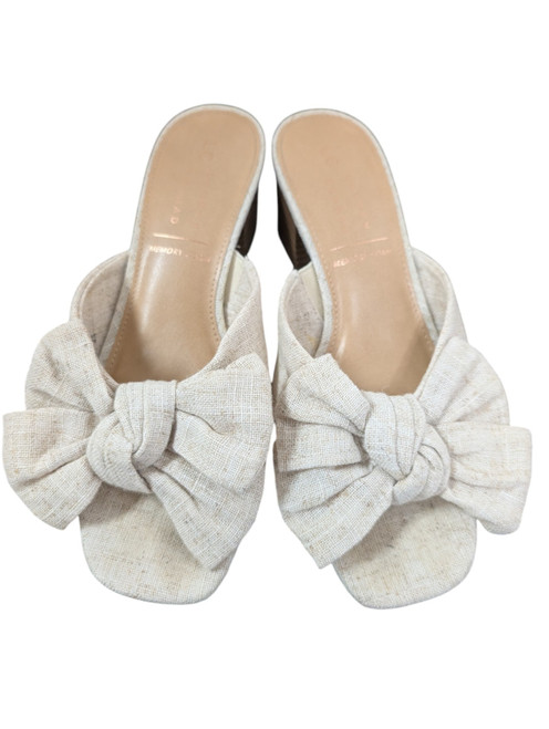 Vist Large View of Product Image Which is Used LC Lauren Conrad Low Heels 7