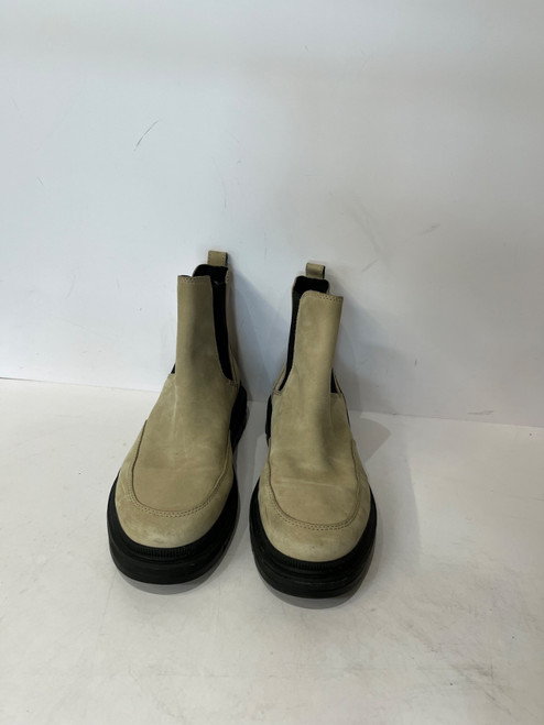 Vist Large View of Product Image Which is Used Timberland Outerwear Boots 8