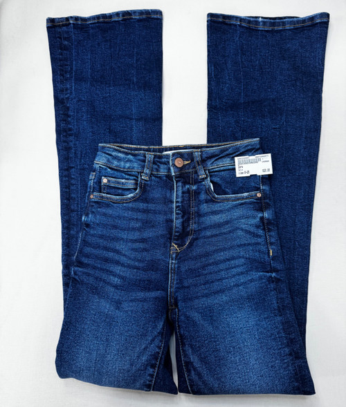 Vist Large View of Product Image Which is Used Zara Denim 0-25