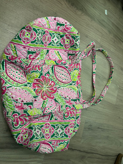 Vist Large View of Product Image Which is Used Vera Bradley Xlarge Handbag
