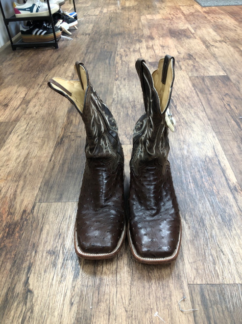 Vist Large View of Product Image Which is Used Unbranded Mens Boots 12